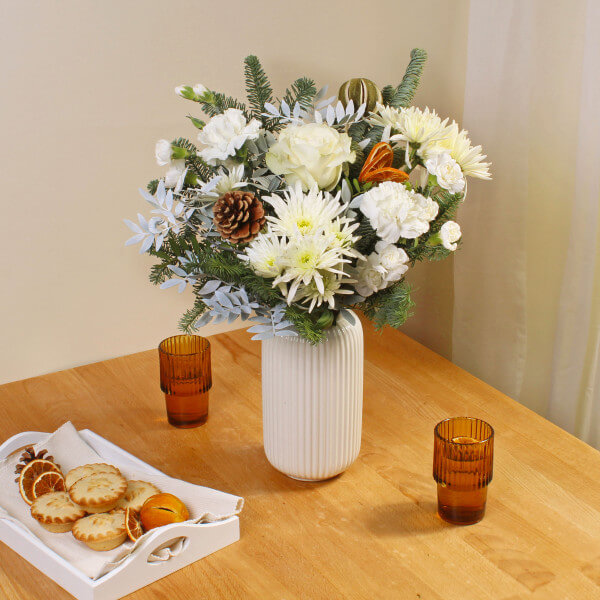 Snowy Day Giftbox - Image 4